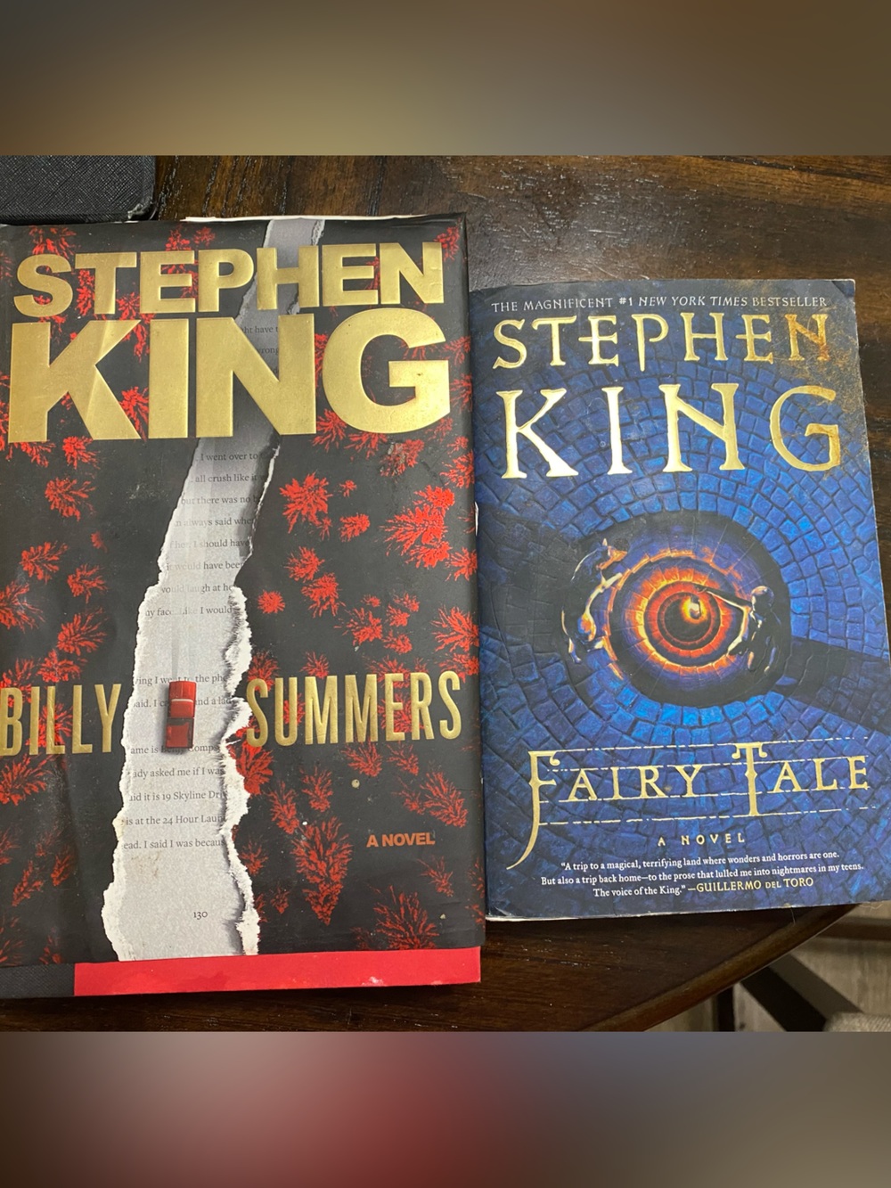 Stephen King Hardcover Book Set - Black & Blue Covers